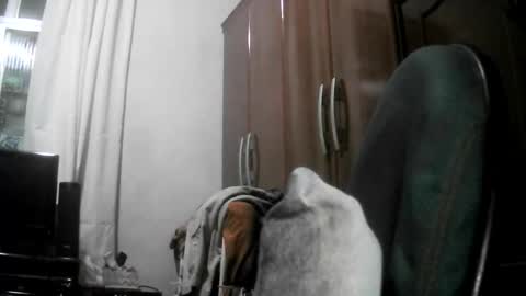 Snapshot of leonnxv chatting on November 1, 9:39 pm leonnxv online show from November 1, 9:39 pm