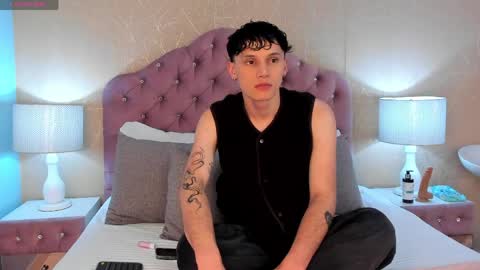 Snapshot of lephystar chatting on June 9, 3:51 am LephyStar online show from June 9, 3:51 am