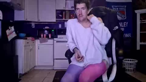 Keith online show from October 19, 12:44 am