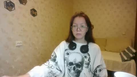 lera_foxx online show from December 11, 1:39 pm