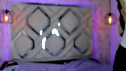 Snapshot of leri_rose_ chatting on July 28, 2:13 pm online show from July 28, 2:13 pm