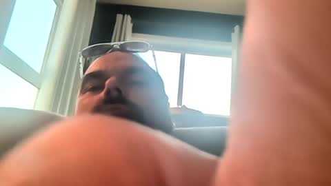 Snapshot of leroyjericho chatting on June 26, 3:44 am leroyjericho online show from June 26, 3:44 am