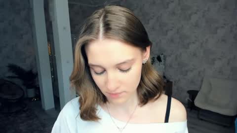 Snapshot of lesigrace chatting on March 1, 8:16 am Sanem online show from March 1, 8:16 am