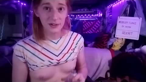 LesleyGumGrass- The Boring Trans girl online show from February 8, 9:36 pm