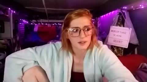 LesleyGumGrass- The Boring Trans girl online show from February 21, 8:07 am