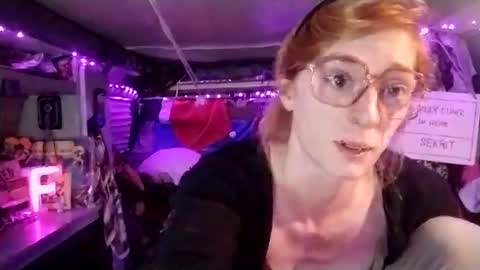 LesleyGumGrass- The Boring Trans girl online show from February 26, 4:47 am