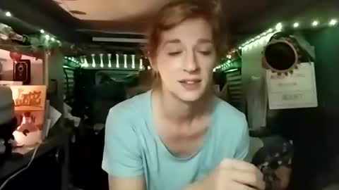 LesleyGumGrass- The Boring Trans girl online show from November 22, 4:00 am