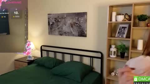 Snapshot of leslie__williams chatting on October 26, 6:14 pm Tracy online show from October 26, 6:14 pm