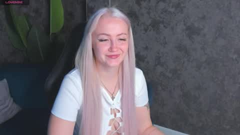 Joyce online show from September 26, 2:15 am