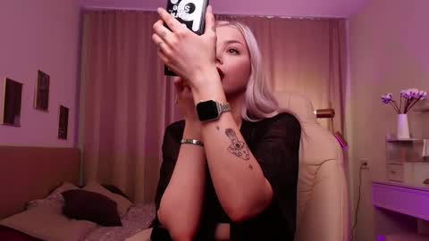 Stacey online show from February 14, 8:22 am