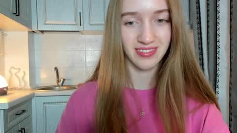  LESLIE   online show from October 20, 6:30 pm