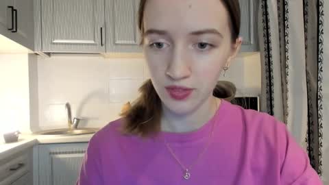  LESLIE   online show from December 16, 6:57 pm