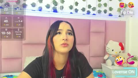 leslie online show from February 22, 8:07 pm