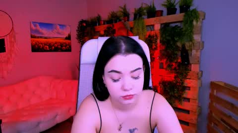 LeslieRowe online show from November 2, 1:46 pm