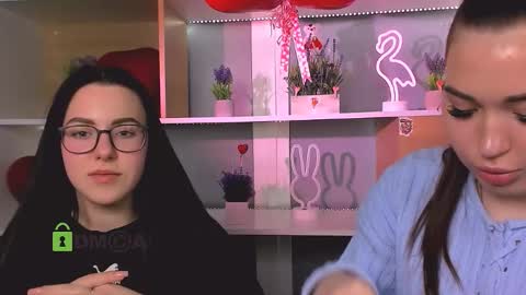 Snapshot of lesly_chilli chatting on February 9, 4:33 pm lesly_chilli online show from February 9, 4:33 pm