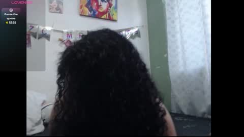 lesly online show from October 6, 9:34 pm