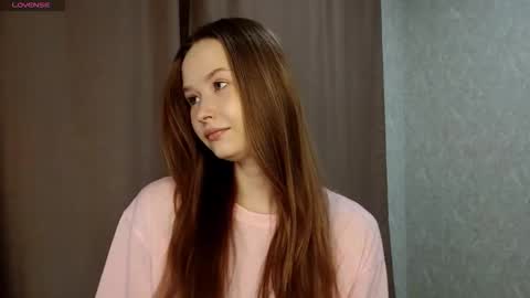 Alice online show from March 6, 5:53 pm