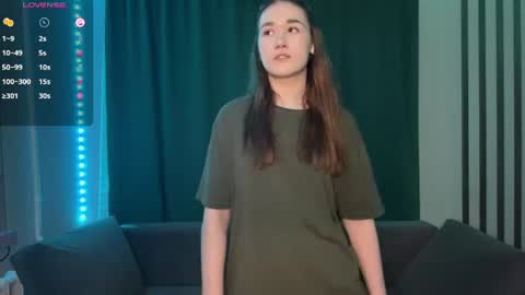 Snapshot of lessiemccoyle chatting on July 12, 4:53 pm Hello my love Im Val online show from July 12, 4:53 pm