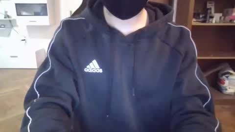 Snapshot of lestaro chatting on February 22, 7:01 pm neoglo online show from February 22, 7:01 pm