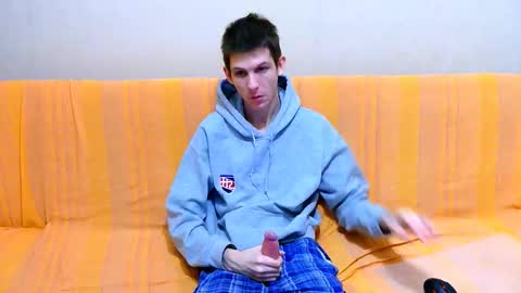 lester_broo online show from February 20, 7:21 am