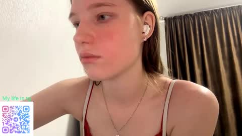 Kate online show from October 2, 4:58 pm