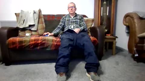 paul online show from February 10, 11:42 pm