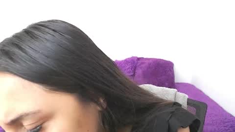 letzia77_ online show from September 17, 12:29 pm