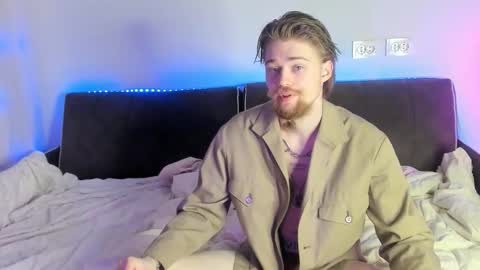 lev_miller online show from March 2, 12:24 am