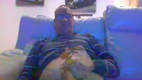 Snapshot of levensgenieters2 chatting on December 2, 6:21 pm levensgenieters2 online show from December 2, 6:21 pm