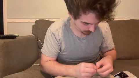 Snapshot of levi071302 chatting on December 29, 2:17 am Jacob online show from December 29, 2:17 am