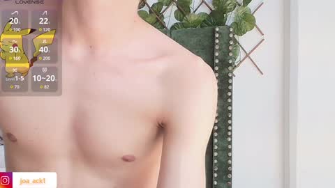 Levi  online show from January 12, 6:16 pm