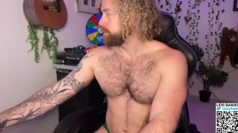 Levi Daniel online show from February 11, 2:16 am