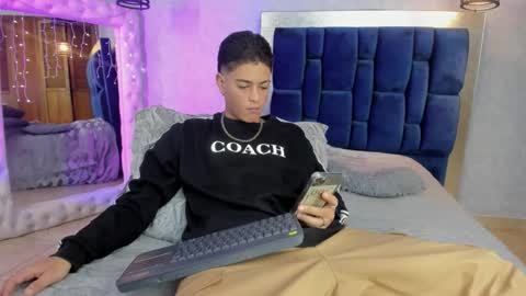 LevySteven online show from December 5, 3:15 am