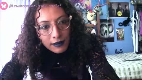 Lewd Mooncat online show from April 16, 6:52 pm