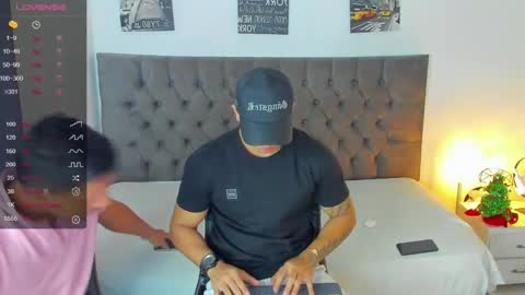 Snapshot of lewishamiltom chatting on January 10, 6:38 pm lewis online show from January 10, 6:38 pm