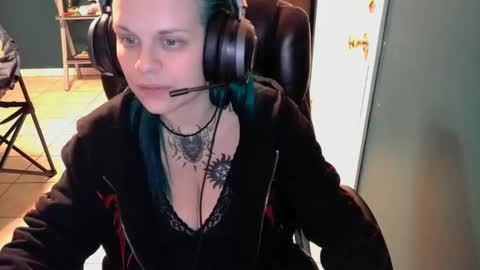 Snapshot of lexa_fate chatting on January 10, 3:29 am lexa_fate online show from January 10, 3:29 am