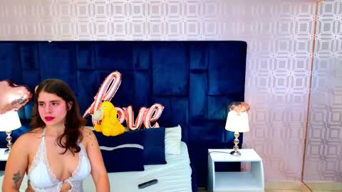 Snapshot of lexaderuso chatting on February 23, 7:55 pm LexaDeRuso online show from February 23, 7:55 pm