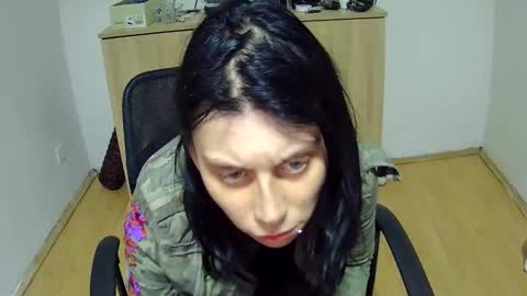 Snapshot of lexagrimes chatting on March 1, 8:44 pm lexagrimes online show from March 1, 8:44 pm