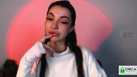 Alexia online show from November 9, 1:20 pm