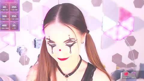 Alexia online show from November 22, 1:43 pm