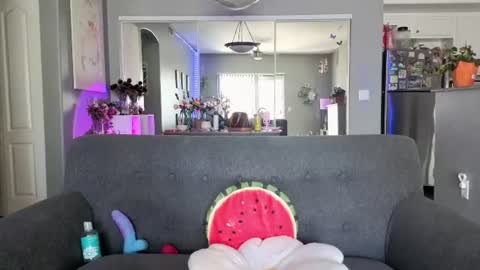 Lexi online show from July 10, 9:50 pm