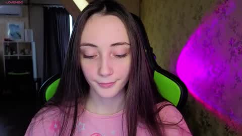 Lexi GTM2 MonWedThurSatSun 1000am-400pm online show from November 15, 6:22 am