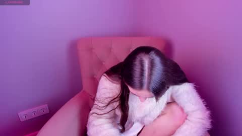 Snapshot of lexi_split chatting on February 25, 2:21 am Lexi GTM2 MonWedThurSatSun 1000am-400pm online show from February 25, 2:21 am