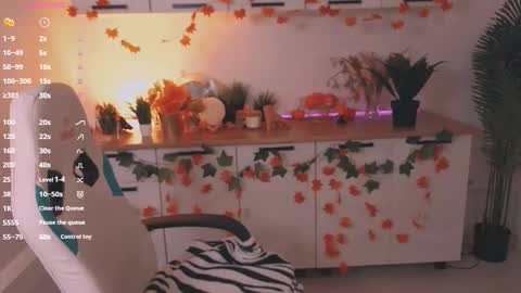 Snapshot of lexi_terele chatting on November 14, 9:30 am Lexy - Follow me online show from November 14, 9:30 am