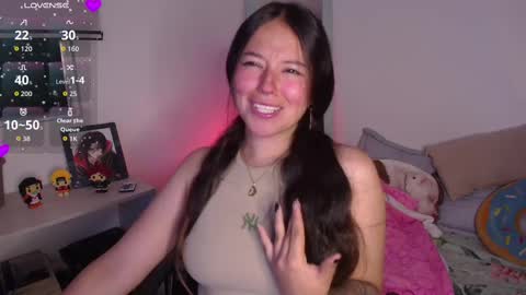 Snapshot of lexie_babe chatting on October 7, 11:46 pm Lexie Thompson 8pm 0000am -5 online show from October 7, 11:46 pm