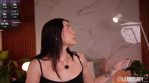 Lexie  online show from June 4, 11:38 am