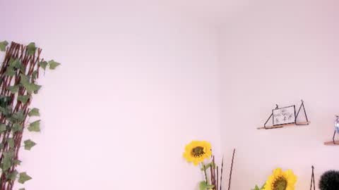 Lexieegrey online show from July 19, 2:10 pm