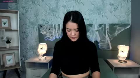 Lexie Thompson  online show from October 17, 12:19 pm