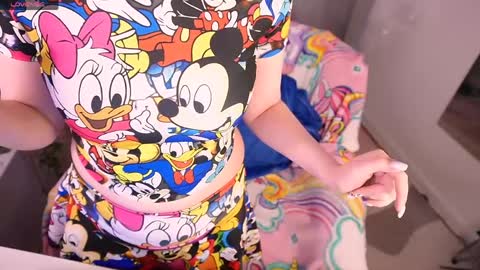 Lexi online show from April 1, 6:36 am