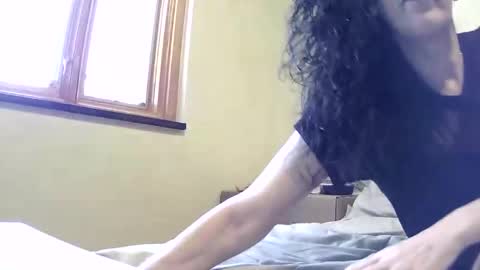 Snapshot of lexilovesu100 chatting on February 4, 8:58 pm lexilovesu100 online show from February 4, 8:58 pm